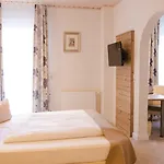 Luise מלון 4*
